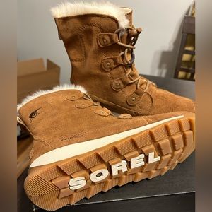 NWT Sorel Youth Whitney II Joan Lace Size 7